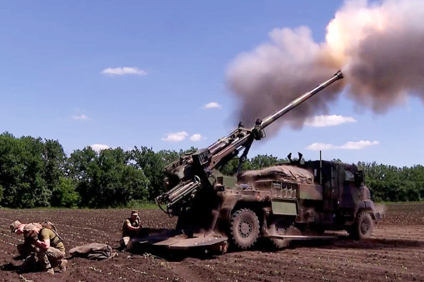 Tháng đầu tiên 6 nước lớn châu Âu không cam kết hỗ trợ quân sự cho Ukraine