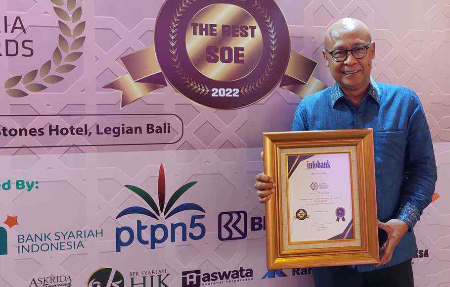 Kliring Berjangka Indonesia Raih Penghargaan The Best State Own Enterprise Award 2022