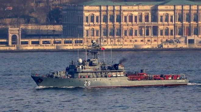 Tàu quân sự NATO trúng thủy lôi ở biển Đen