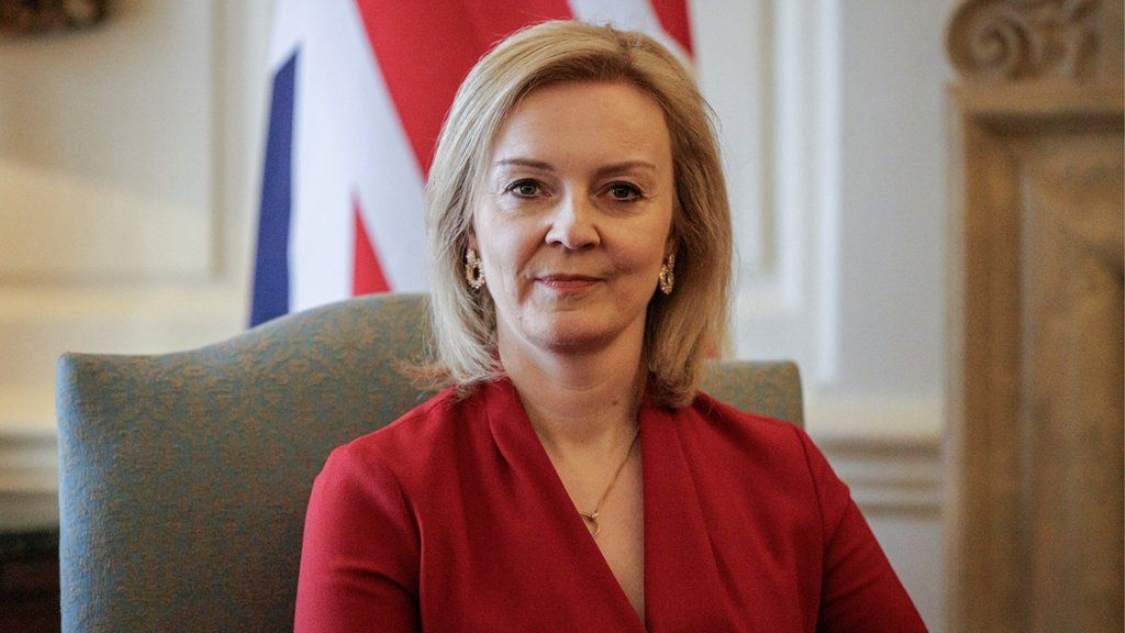 Perdana Menteri Inggris Liz Truss Mengundurkan Diri