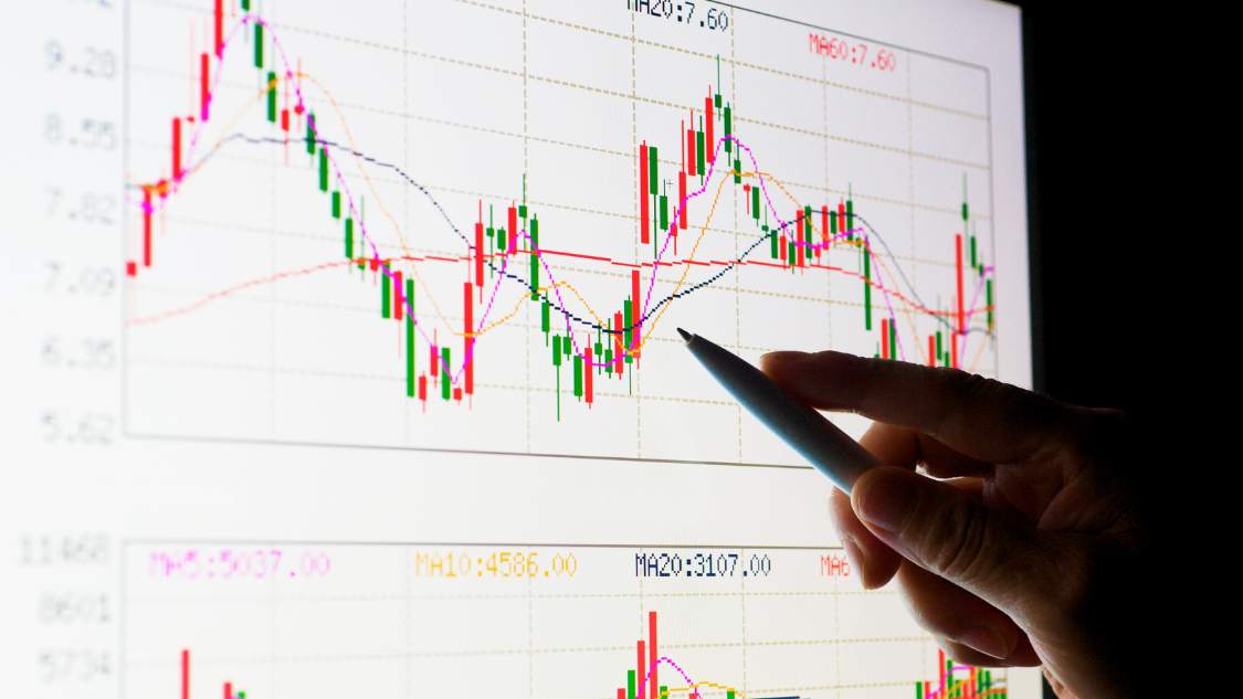 Kinerja Cemerlang, JFX Catat 2,2 Juta Lot Transaksi Perdagangan di 2022