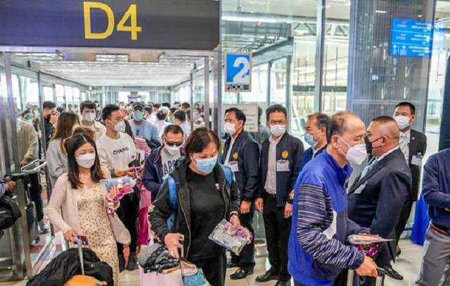 Kinh tế toàn cầu tháng đầu 2023: Tốt hơn dự đoán, lãi suất vẫn tăng