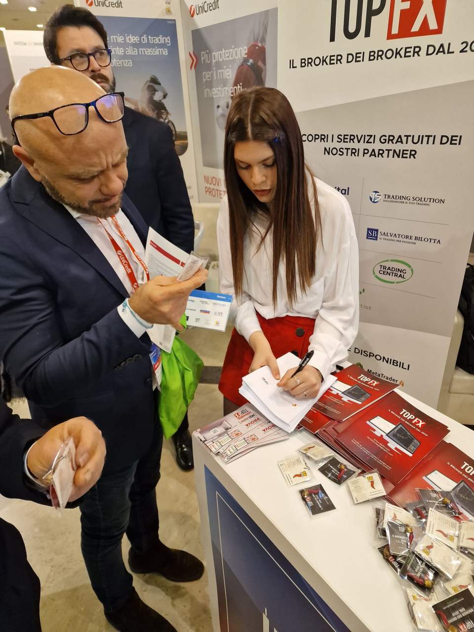 TopFx tại Investing Napoli expo