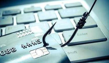 为出金几番大额转账,新加坡女子因骗局损失32万