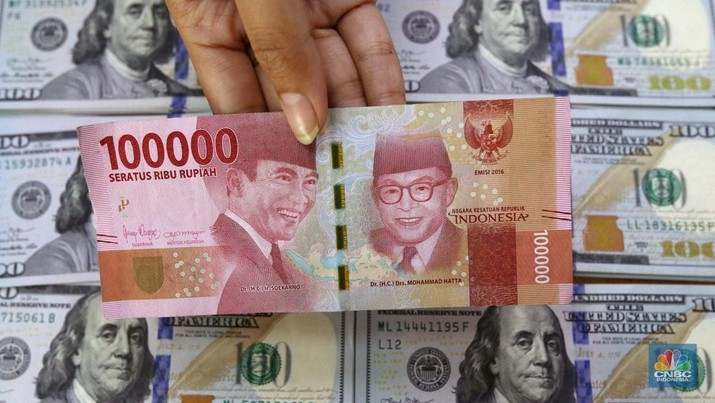 Rupiah Kembali Jatuh, BI Ungkap Biang Kerok Masalahnya!