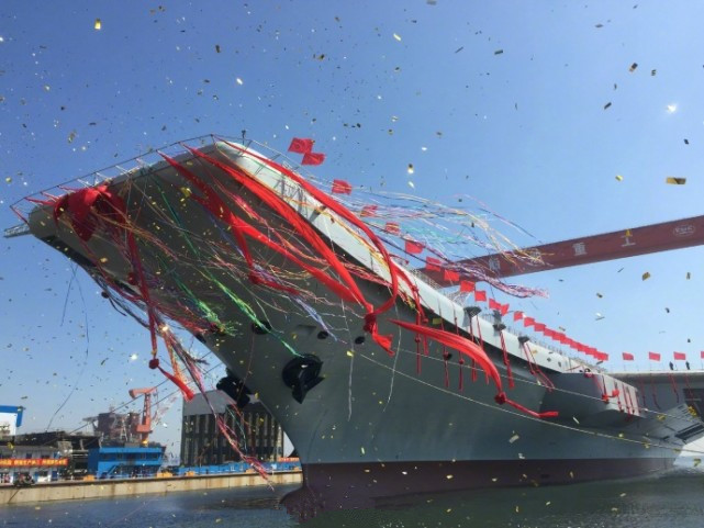 王圭吾：4.26国产航母下水！API利空金油操作策略