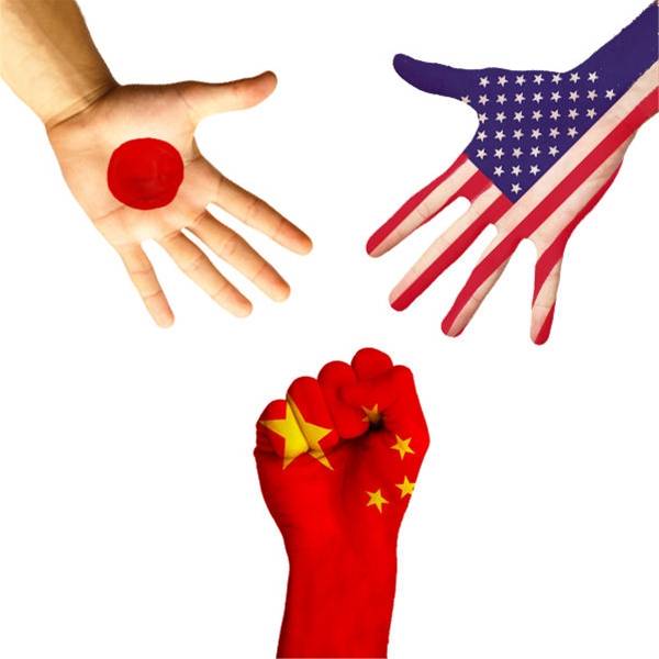 美元兑日元升至两个月高位，因两国央行政策走向截然相反；市场静候耶伦