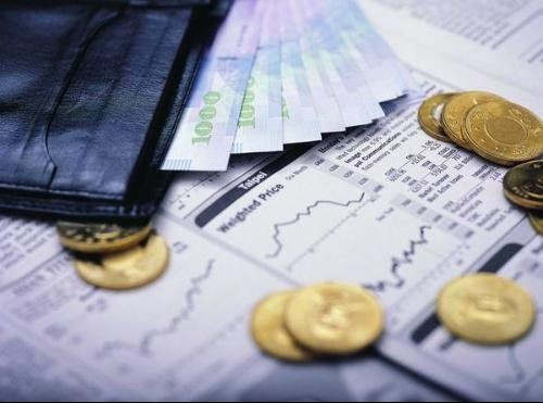 陈珺乔：7.26黄金早间开盘暴跌，日内黄金操作建议！
