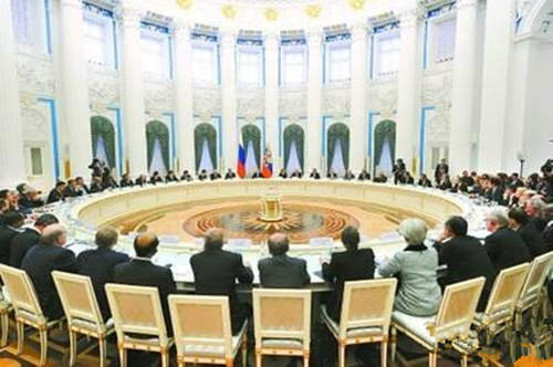 成梦轩：8.24黄金区间震荡盘整，央行年会黄金白银如何操作