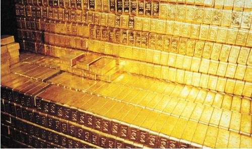金椽栐：黄金强势回归，原油需谨慎观望
