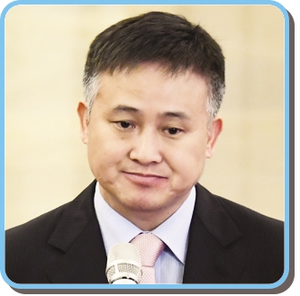 国家外汇局局长潘功胜:外汇市场运行平稳