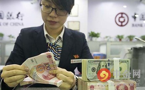 中国央行下调大额现金交易人民币报告标准至5万元