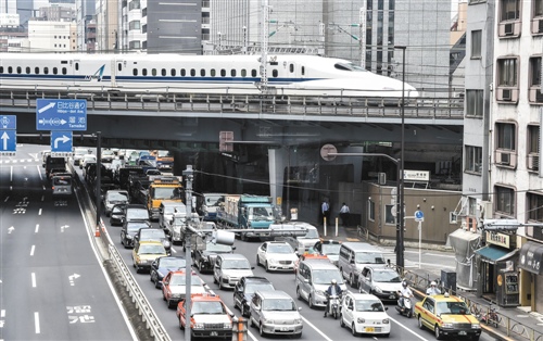 日银维持货币政策不变 第五次推迟2%通胀目标达成时间