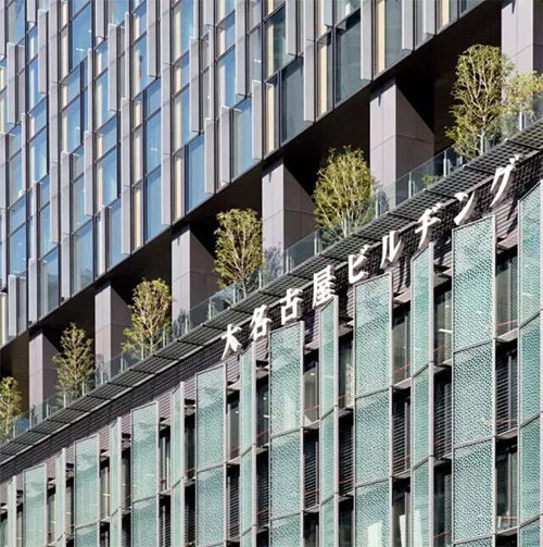 三宅一生没让他火,2020东京奥运会Logo让他笑到了最后