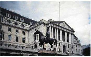 英国央行官员：若经济低迷持续加深，或考虑进一步降息