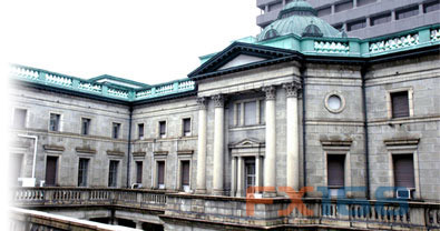 日银按兵不动仍引发热议 一政策声明变动“令人惊讶”