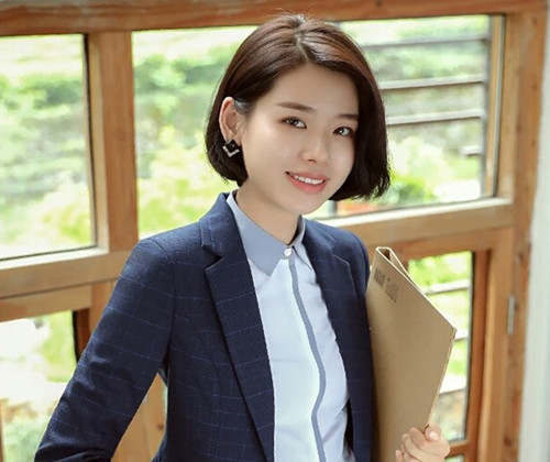 凌佳言：5.1早间黄金走势分析及操作建议，避险消退美元反弹