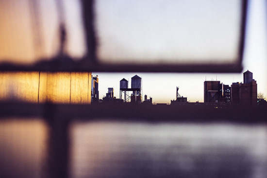 feed image