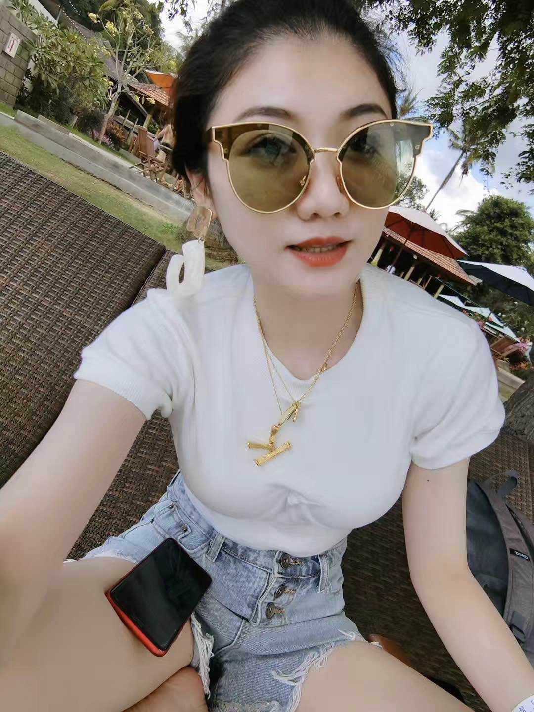 feed-image-0