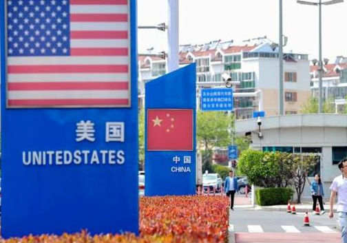 银保监会称，看空人民币者将遭受“重大损失”，贸易加税影响有限