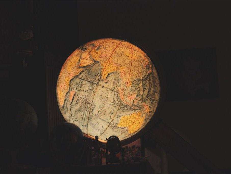 feed image