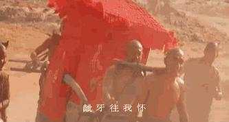 巩俐22岁,张艺谋37岁,他们合照那年,是我们回不去的生猛时代
