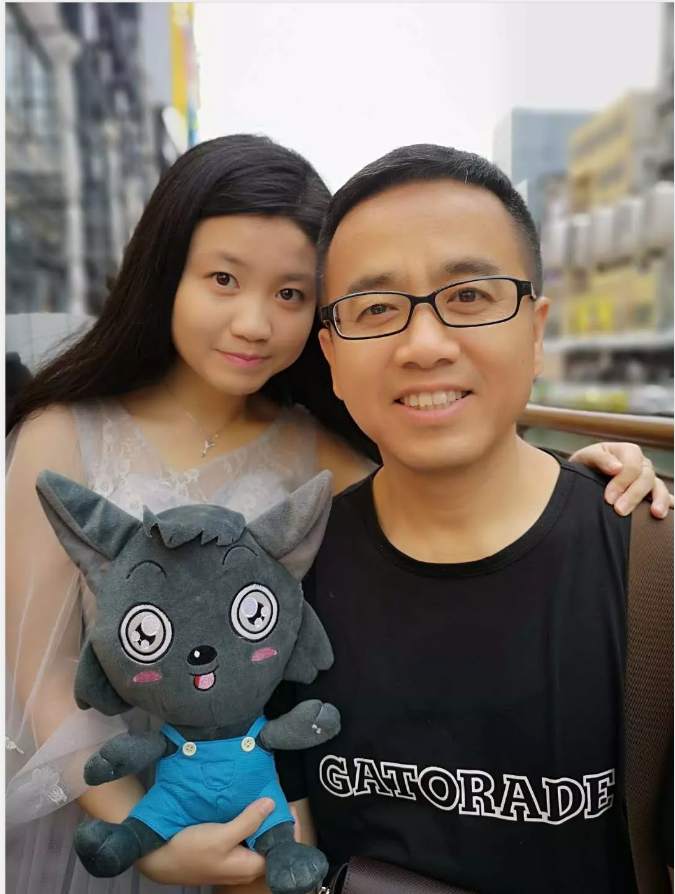 00后交易员上线！手握5000美金，她只求在市场蹭口汤喝 | 我，交易者