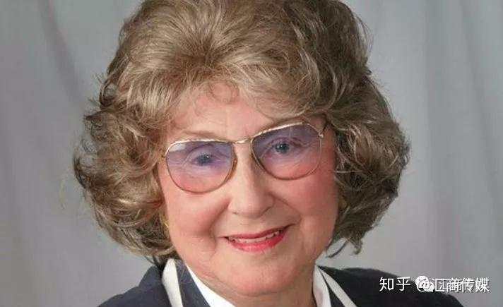她被称为“蓝筹股女王”，靠一种交易策略成为市场传奇