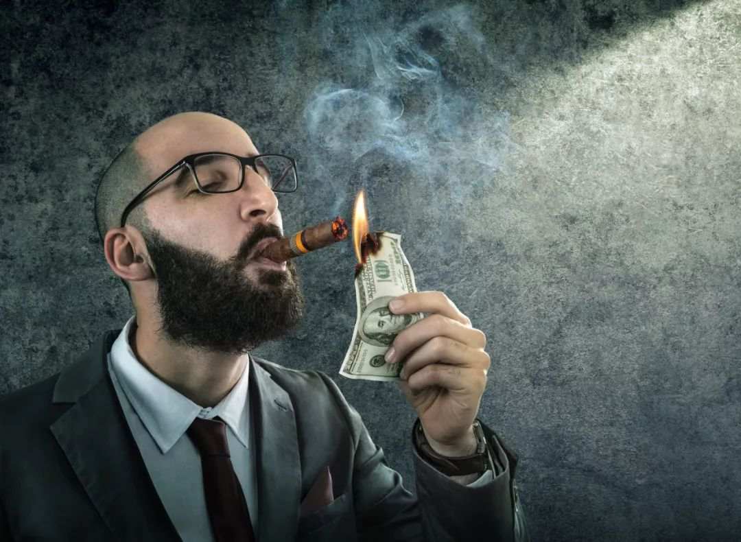 百万美金交易员：我来告诉你，为何交易中你就是赚不到钱？