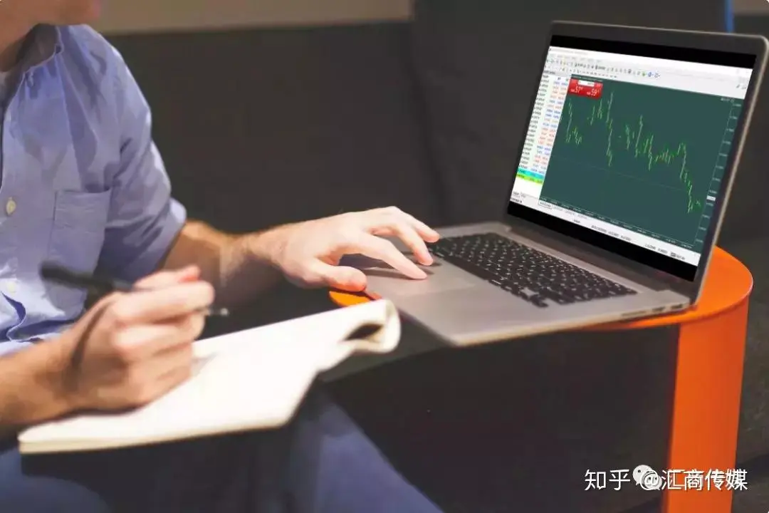 经历爆仓后痛定思痛,他最终从货运司机转职为全职交易员