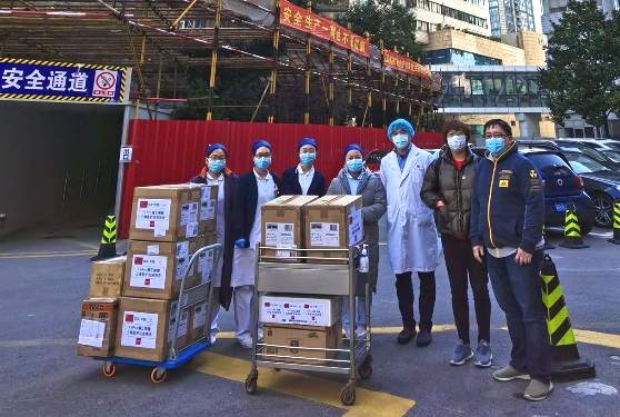 FxPro捐赠医疗物资,支援前线白衣天使