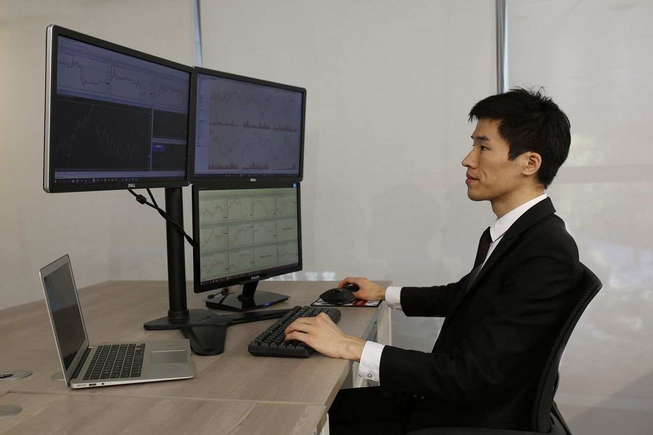 Becoming an independent trader : Are you ready?