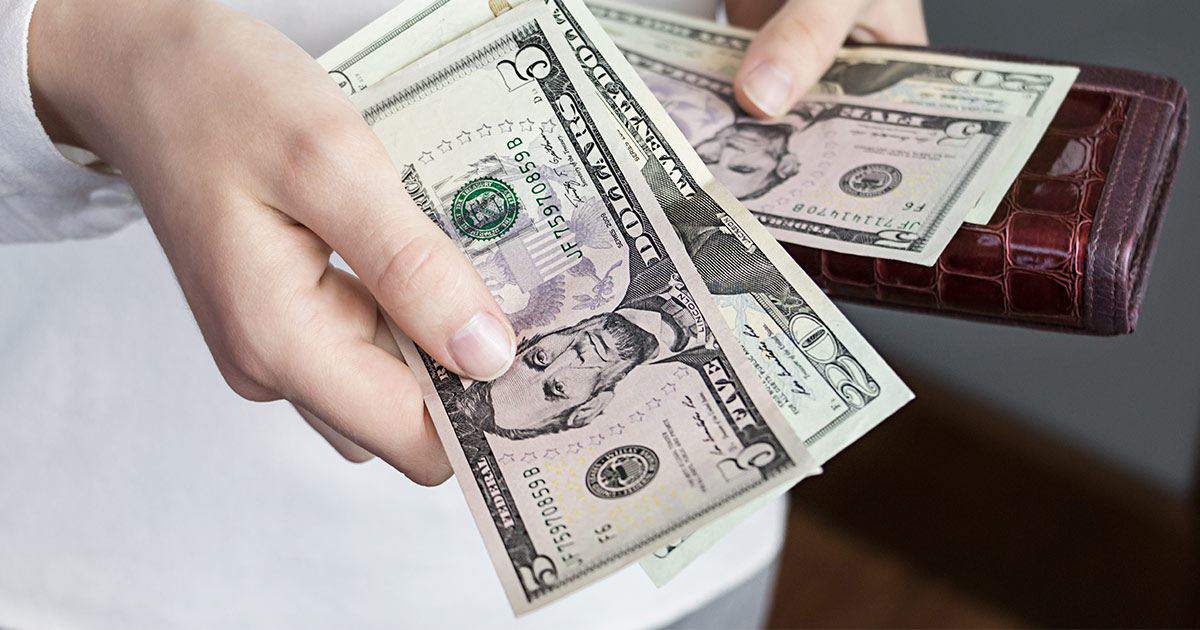 ​GKFXPrime捷凯金融：国际油价剧烈波动，投资前先认清两桶油的区别