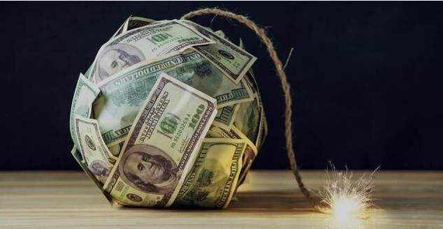 齐鑫韵：昨晚黄金暴跌25美金多单被套怎么办？教你怎么快速回本！