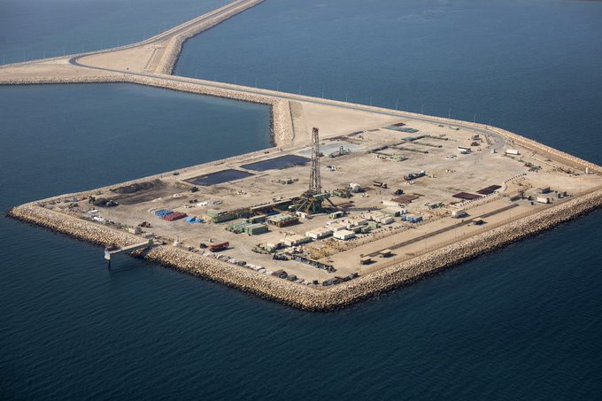 沙特再减100万桶/日!海湾产油国加大减产力度,油市正走出困境?