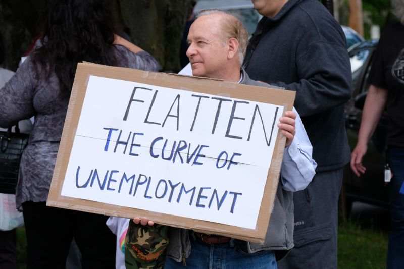 Jobless claims: 1.84 million Americans expected to have filed for unemployment benefits