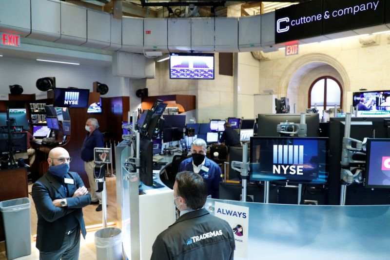 Stock market news live updates: Stock futures fall, Dow futures sink 300+ points after last week's selloff