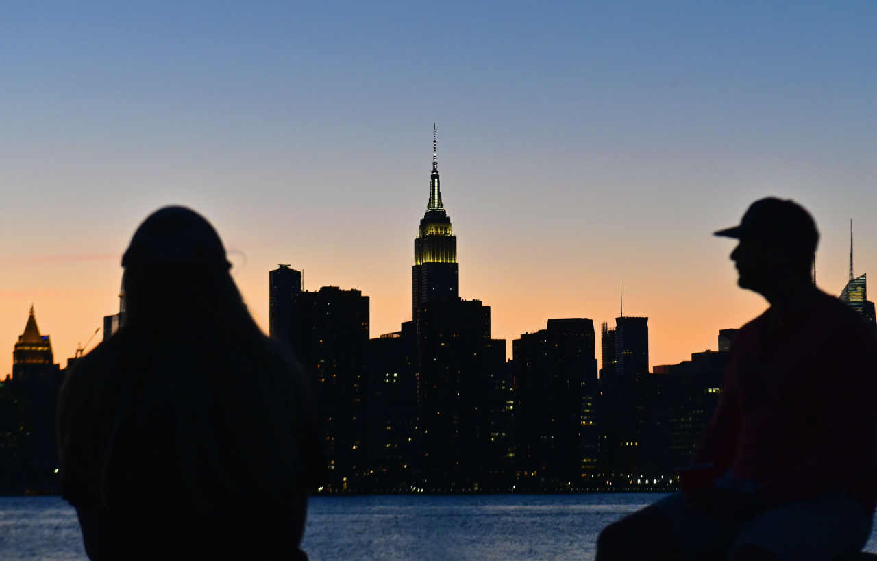 5 things to know before the stock market opens Monday