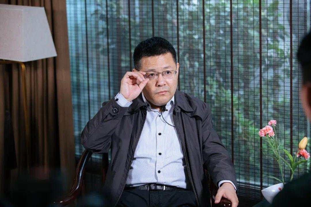 美国、新冠病毒和改革