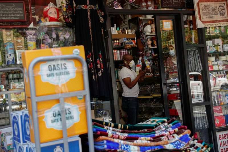 U.S. economy likely suffered historic plunge in second quarter; outlook murky as COVID-19 cases surge