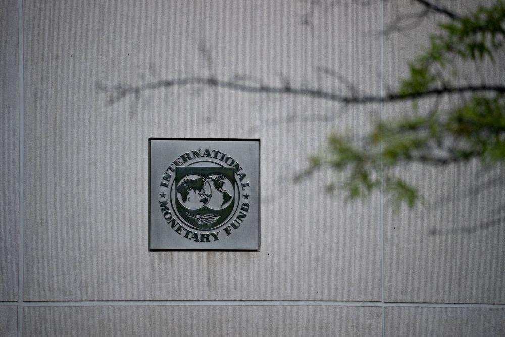 IMF：新冠疫情限制了复苏，亚洲经济今年将萎缩1.6％