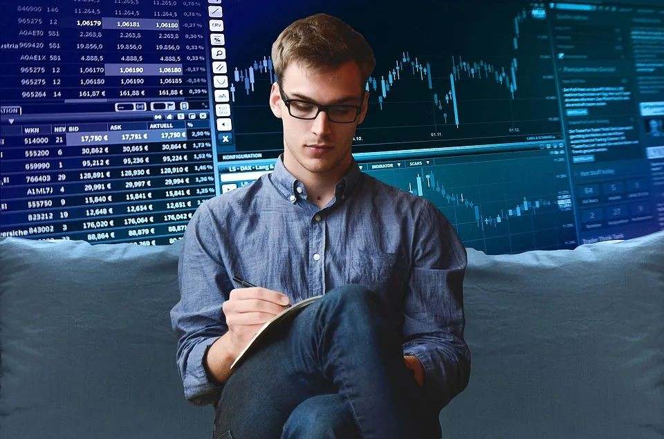BJ.的自我介绍，50％的基金经理都加了我