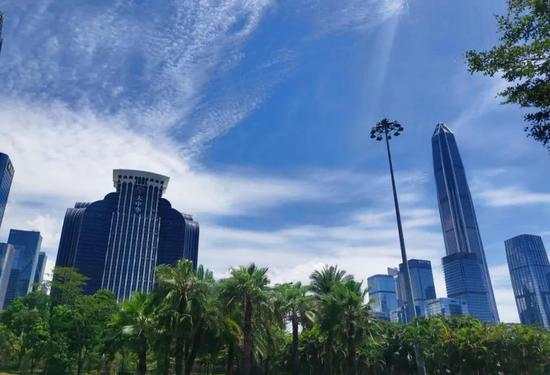 在深圳一样供求失衡城市 自住需求能上车就上车吧
