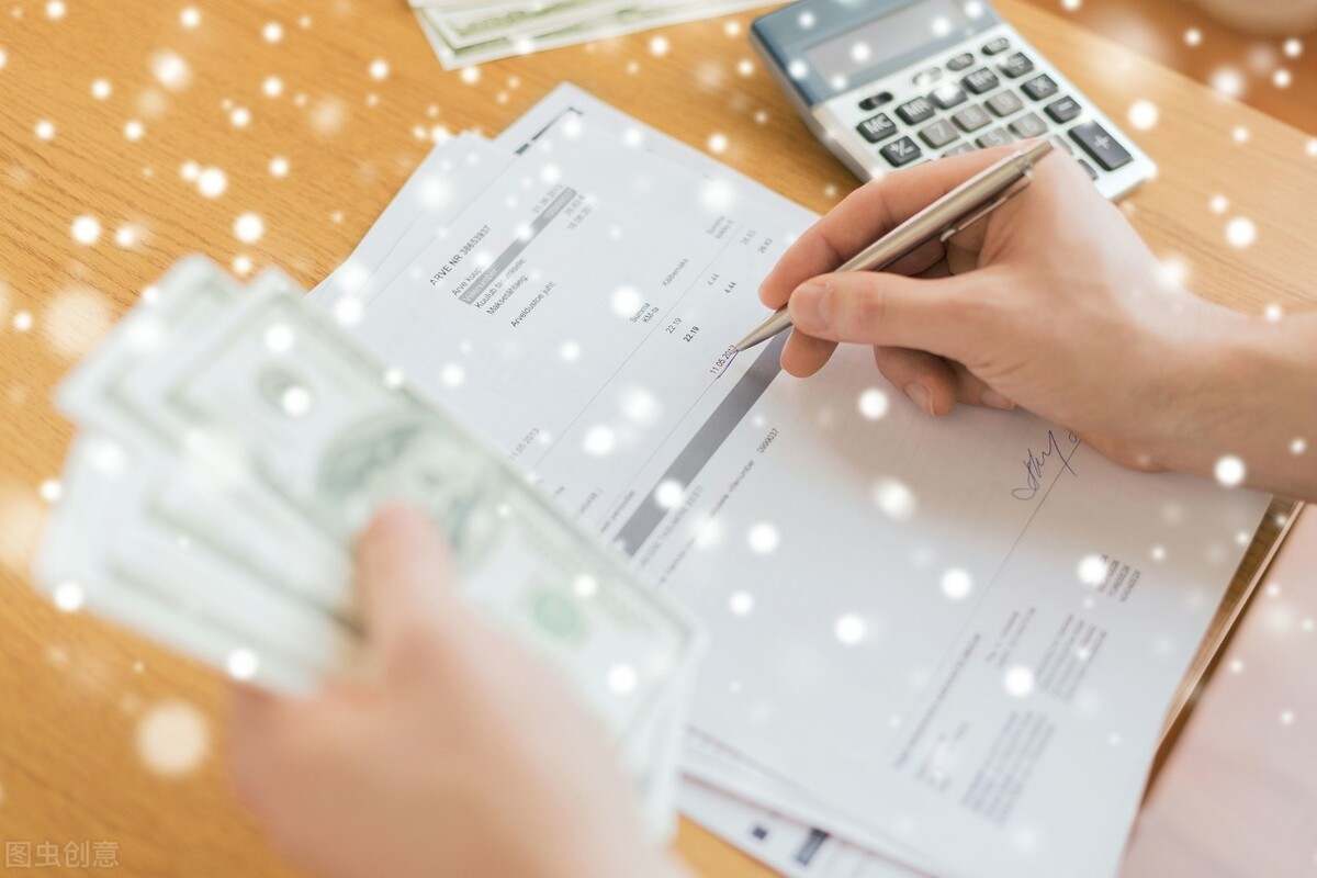 “褐皮书”刺激，美三大股指收涨，8月“小非农”数据远不及预期