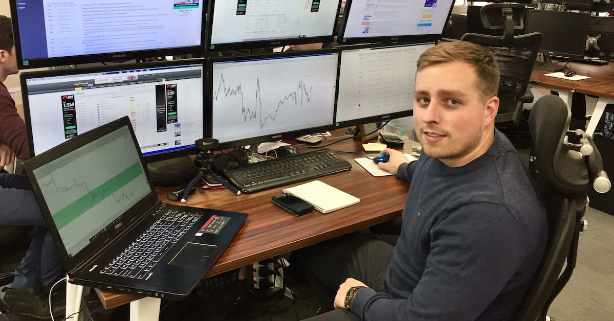 Một ngày trong đời của Samuel Leach - Trader giao dịch toàn thời gian rất nổi tiếng trên Instagram!