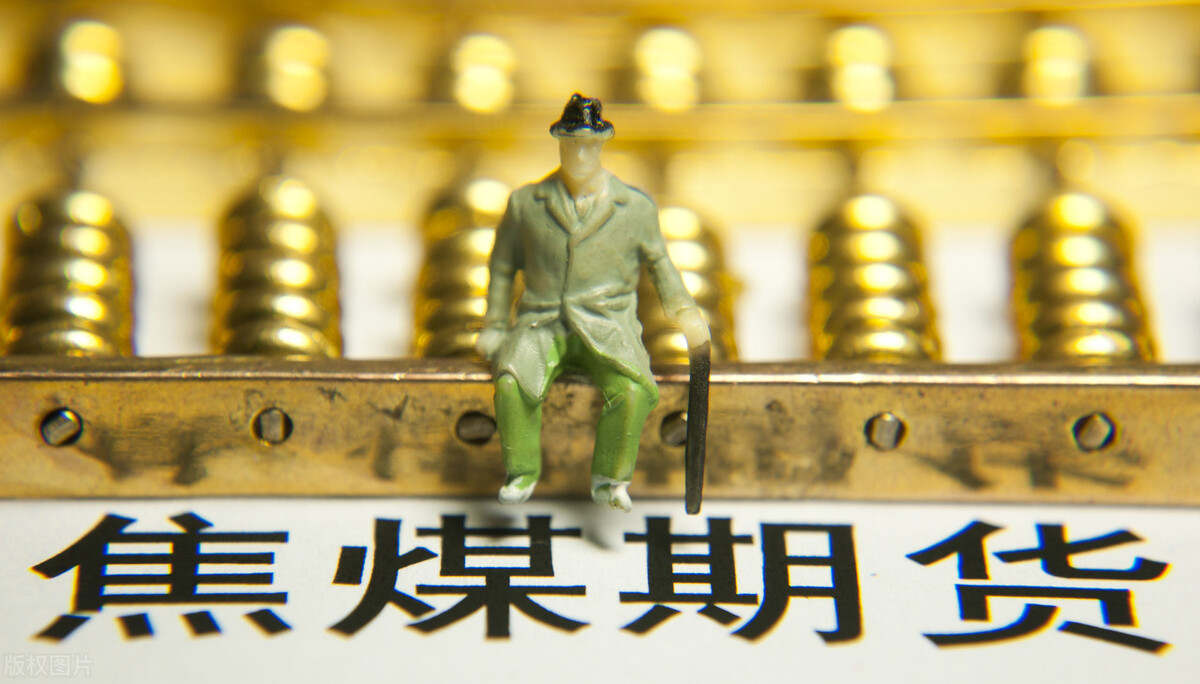 闪崩！美三大股指重挫，道指狂泻逾800点，贵金属高位回调！