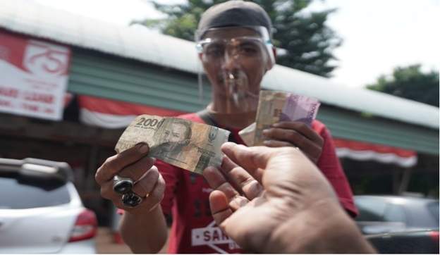 NGÂN HÀNG INDONESIA TĂNG CƯỜNG CAN THIỆP ĐỂ GIỮ CHO ĐỒNG RUPIAH KHÔNG BỊ GIẢM SÂU HƠN