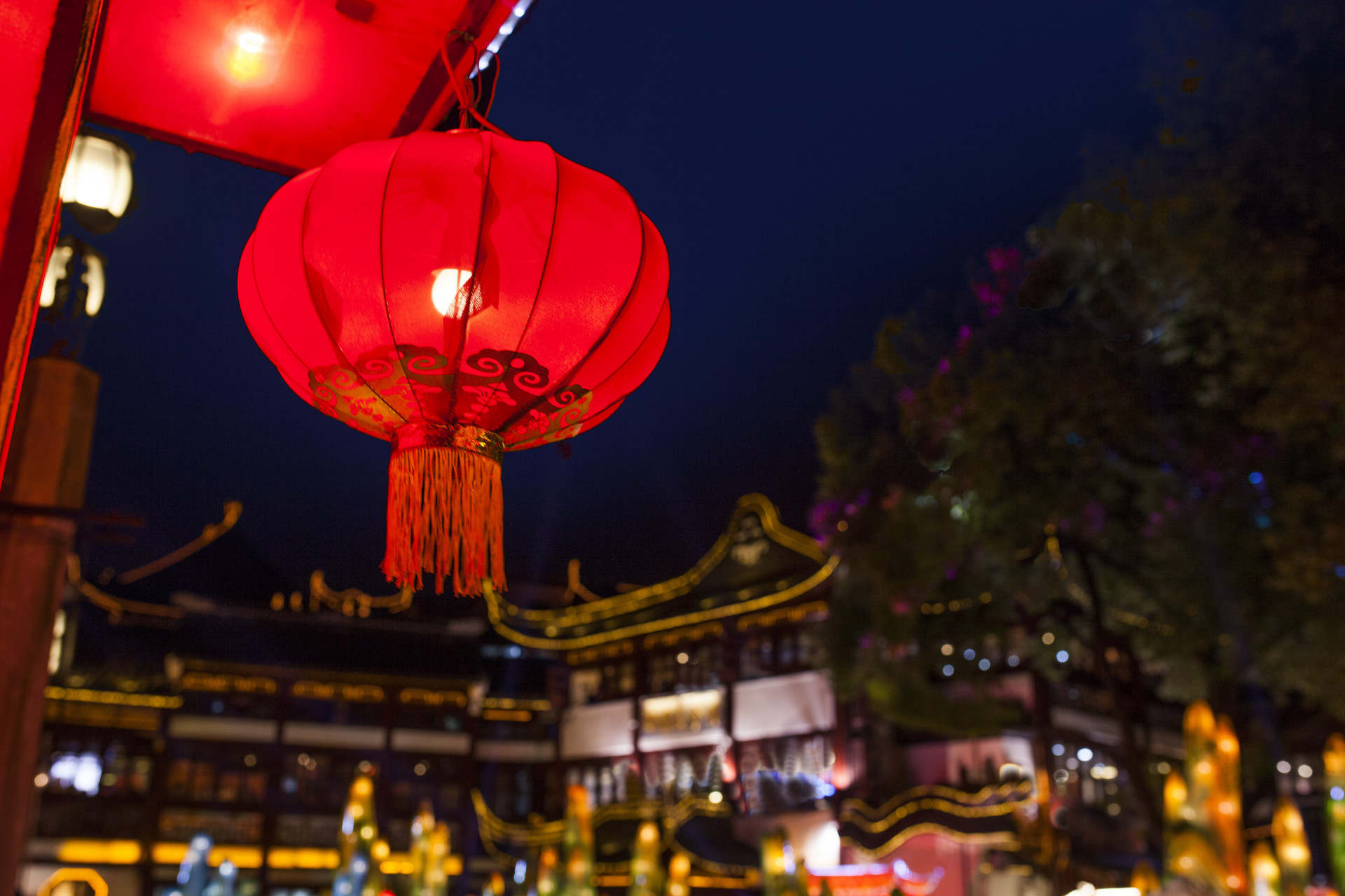 早盘市场，属于你的黄金报告
