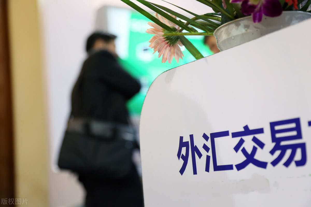 十年经验，趋势交易其实就一句话，交易系统！