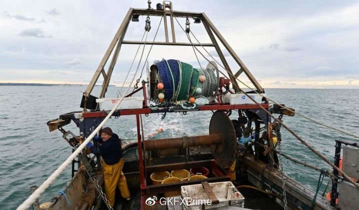 GKFXPrime：关键这天终到来，英镑将如何做出选择，颈线价位成关键